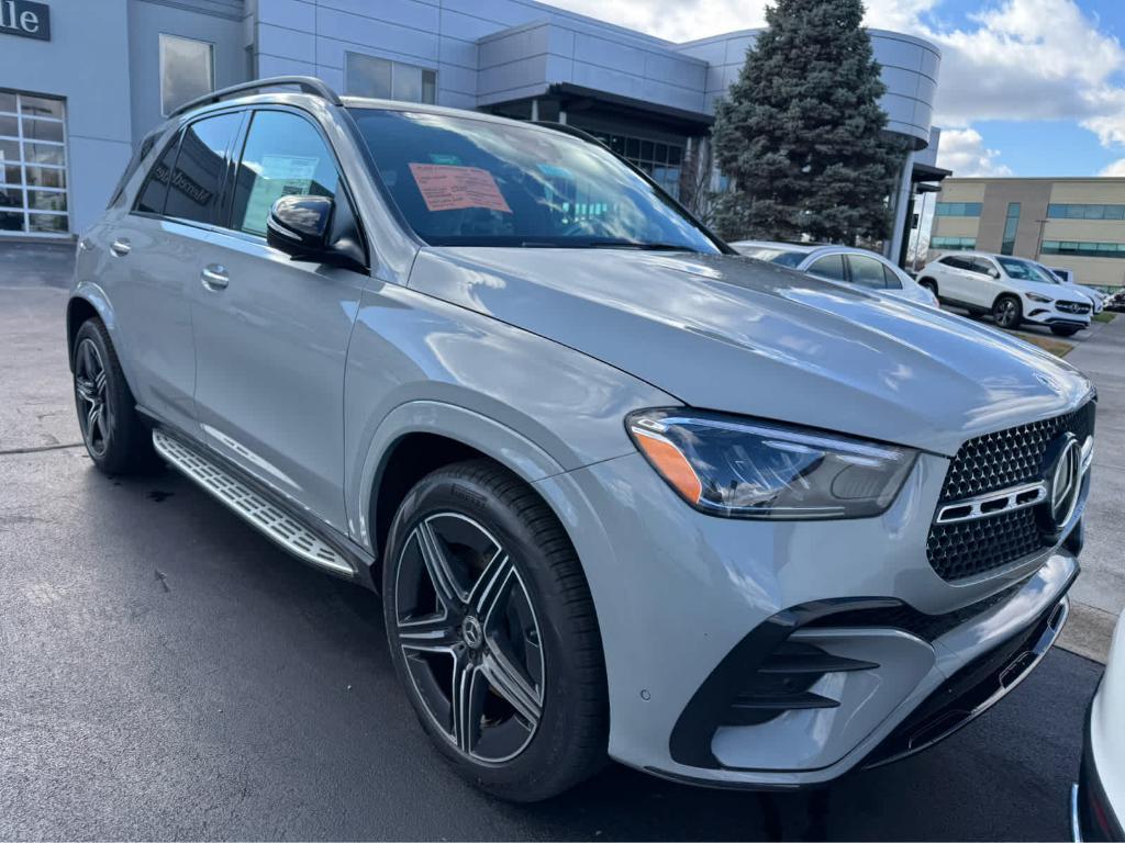 new 2025 Mercedes-Benz GLE 450e car, priced at $88,800