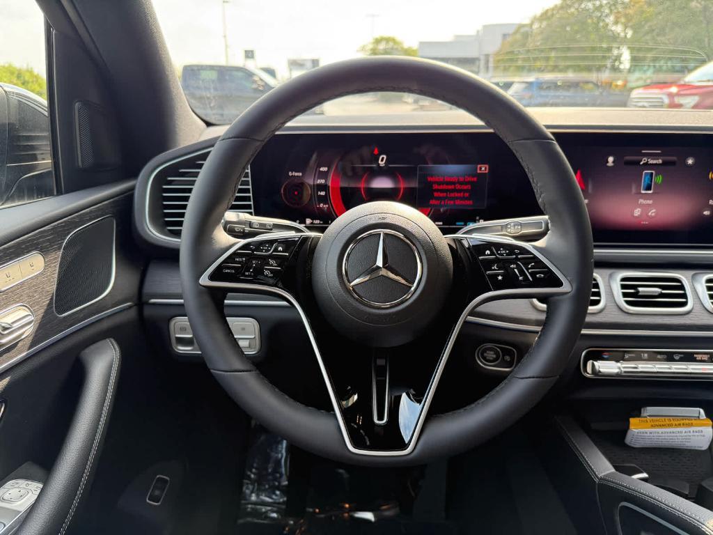 new 2025 Mercedes-Benz GLE 450 car, priced at $73,965