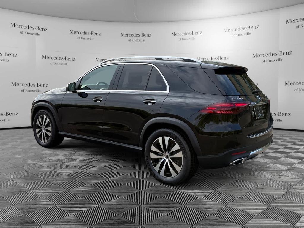 new 2025 Mercedes-Benz GLE 450 car, priced at $73,965