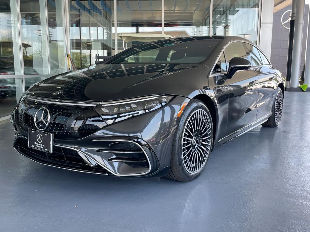 new 2024 Mercedes-Benz EQS 580 car, priced at $138,775