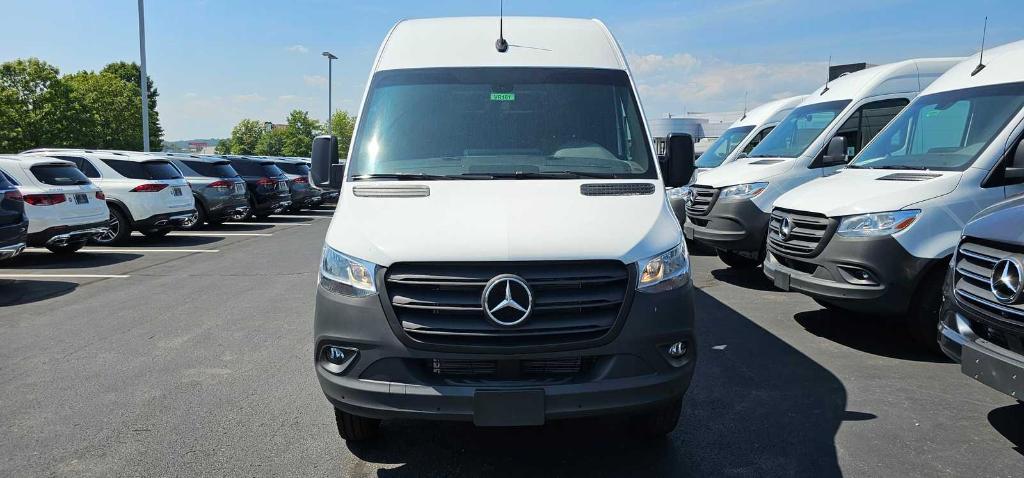 new 2024 Mercedes-Benz Sprinter 4500 car, priced at $78,907