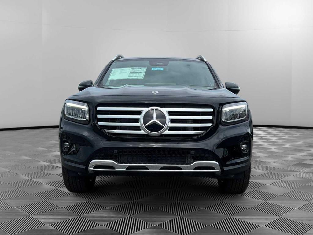 new 2024 Mercedes-Benz GLB 250 car, priced at $51,215