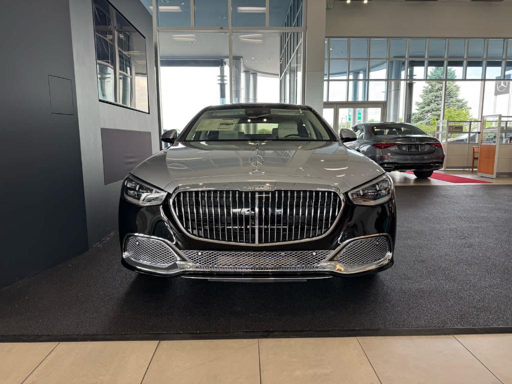 new 2024 Mercedes-Benz Maybach S 680 car, priced at $274,250
