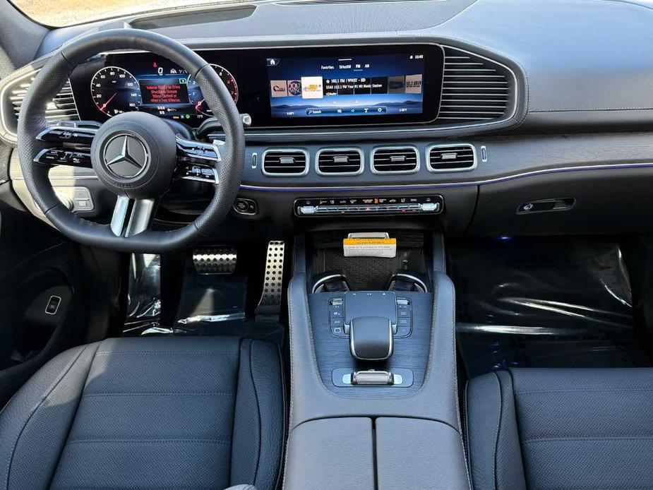 new 2025 Mercedes-Benz GLS 450 car, priced at $105,685