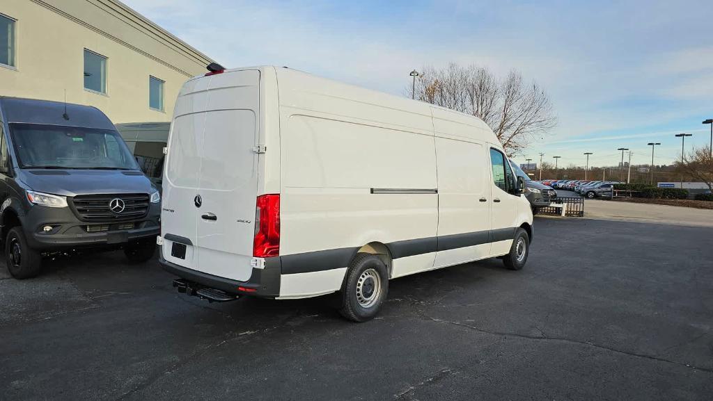 new 2024 Mercedes-Benz Sprinter 2500 car, priced at $65,578