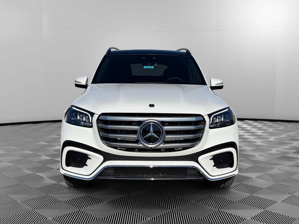 new 2025 Mercedes-Benz GLS 450 car