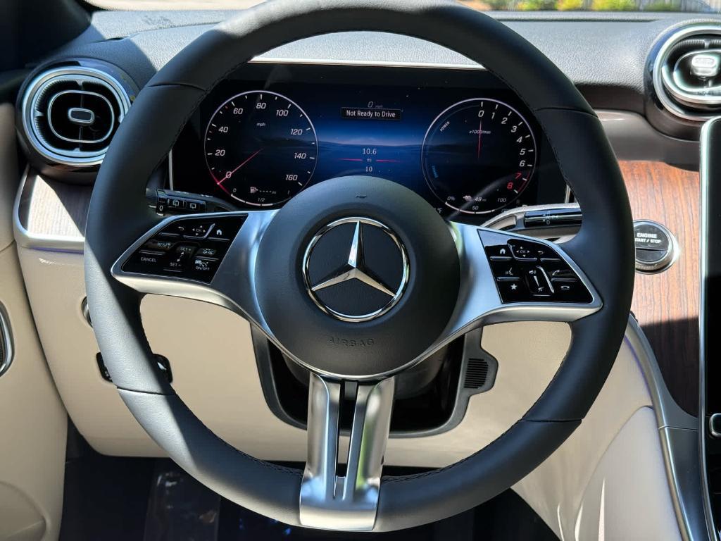 new 2025 Mercedes-Benz GLC 350e car, priced at $66,795