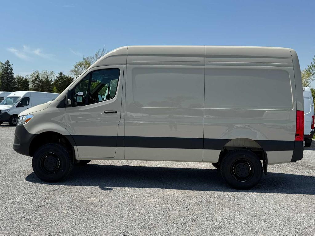new 2025 Mercedes-Benz Sprinter 2500 car, priced at $69,906