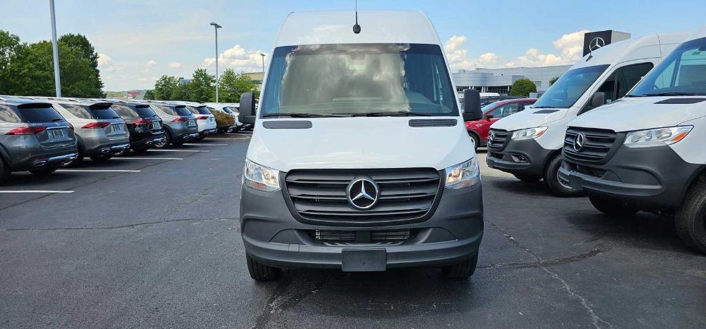 new 2024 Mercedes-Benz Sprinter 2500 car, priced at $61,177