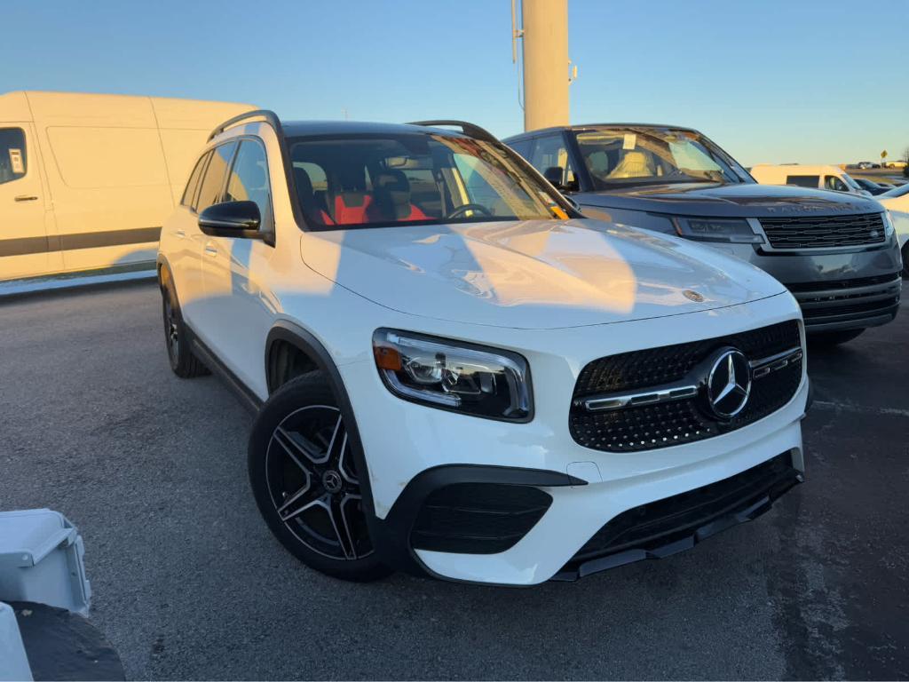 used 2023 Mercedes-Benz GLB 250 car, priced at $44,990