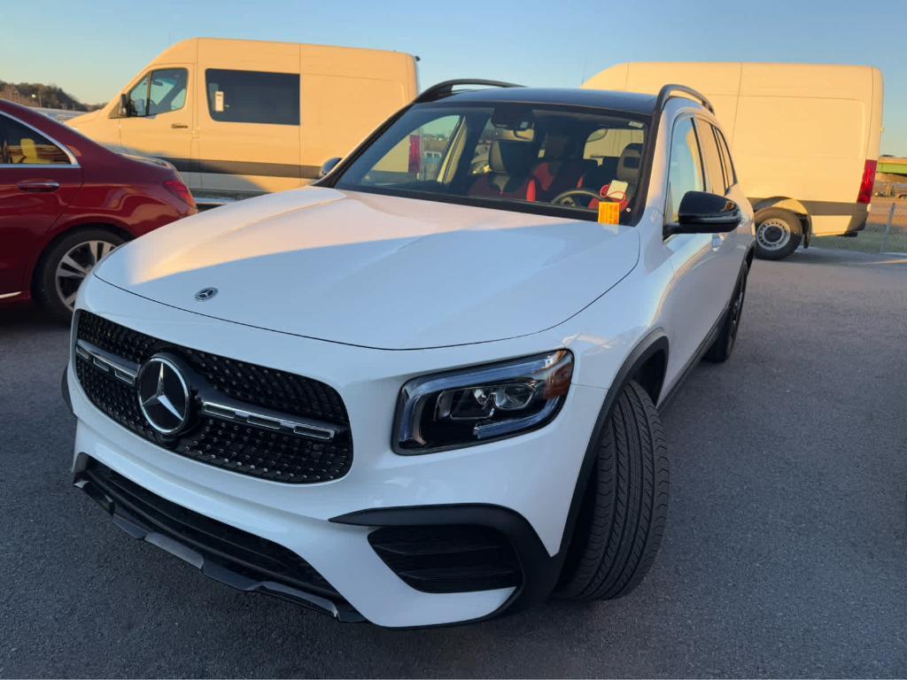 used 2023 Mercedes-Benz GLB 250 car, priced at $44,990