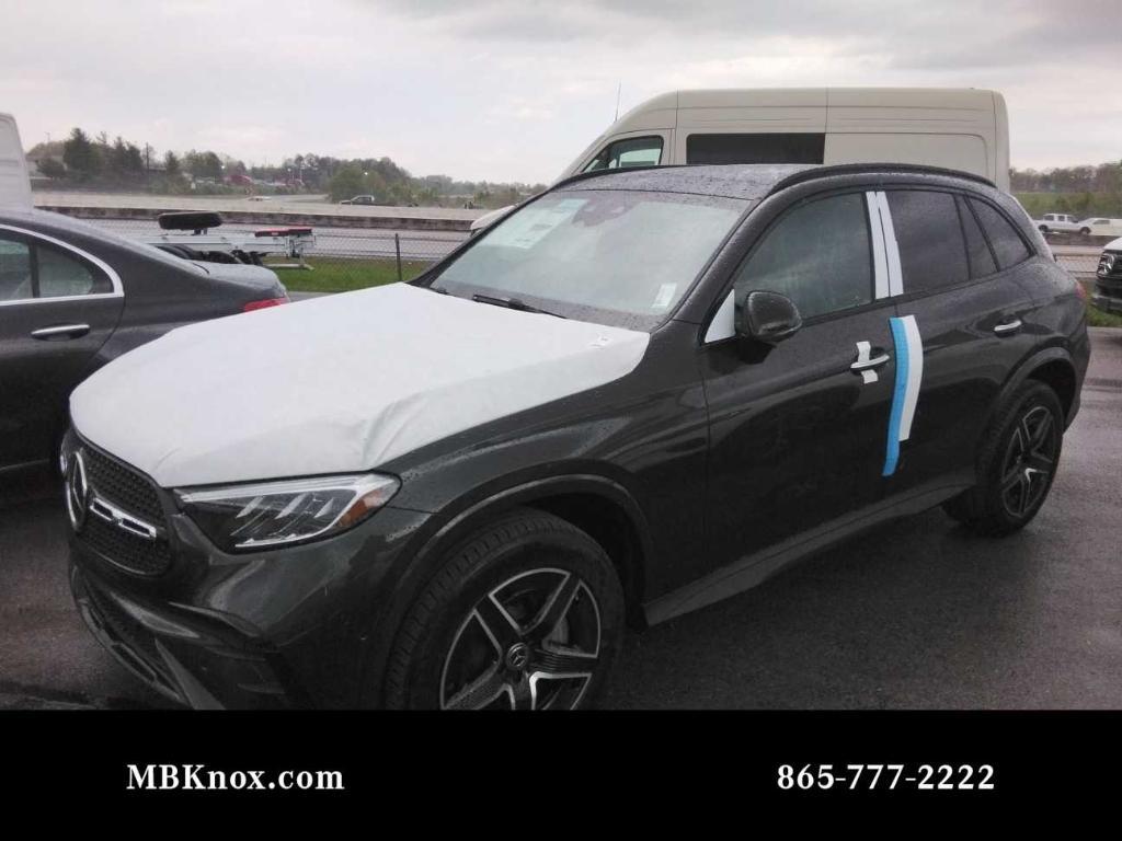 new 2025 Mercedes-Benz GLC 300 car, priced at $63,345