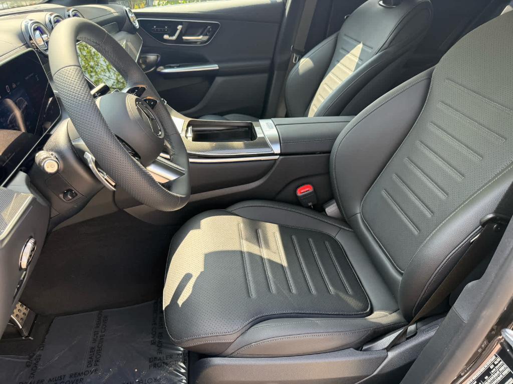 new 2025 Mercedes-Benz GLC 350e car, priced at $70,995