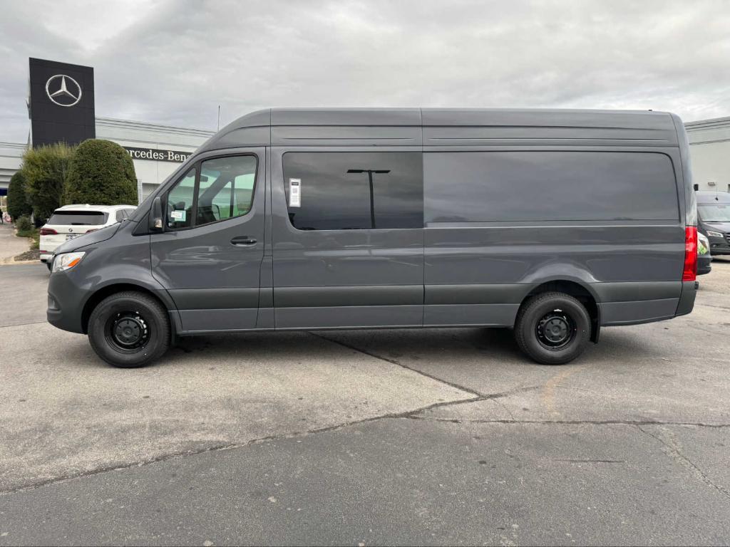 new 2025 Mercedes-Benz Sprinter 2500 car, priced at $69,592