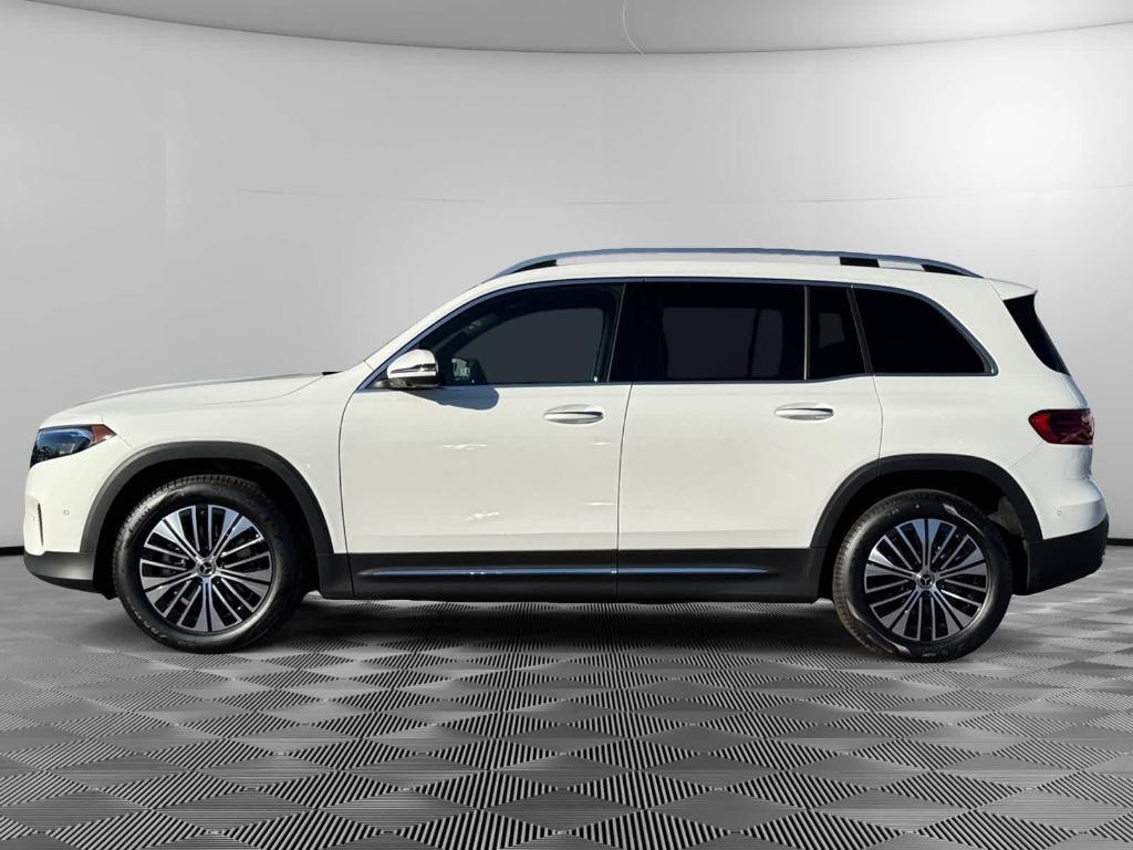 new 2025 Mercedes-Benz EQB 250 car, priced at $57,600