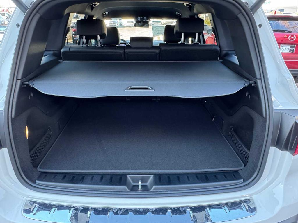 new 2025 Mercedes-Benz EQB 250 car, priced at $57,600