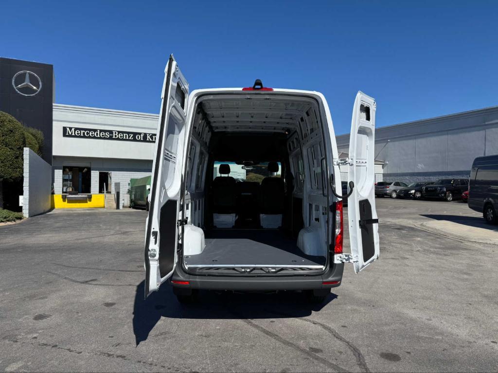 new 2025 Mercedes-Benz Sprinter 2500 car, priced at $58,971