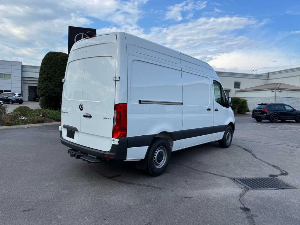 new 2024 Mercedes-Benz Sprinter 2500 car, priced at $58,307