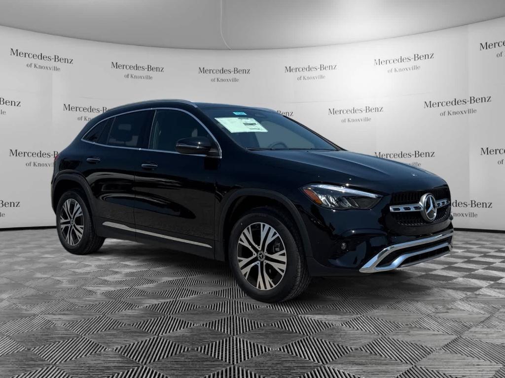 new 2025 Mercedes-Benz GLA 250 car, priced at $50,615