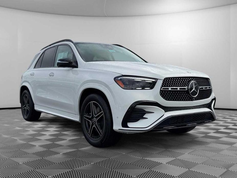 new 2025 Mercedes-Benz GLE 450e car, priced at $89,070