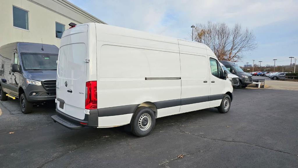 used 2024 Mercedes-Benz Sprinter 2500 car, priced at $59,788