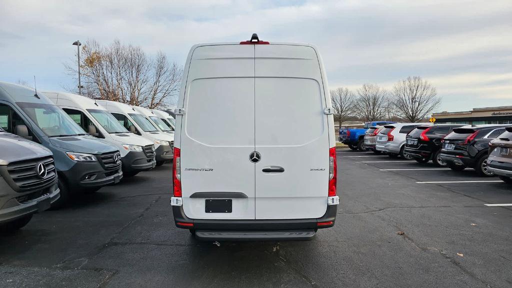 used 2024 Mercedes-Benz Sprinter 2500 car, priced at $59,788