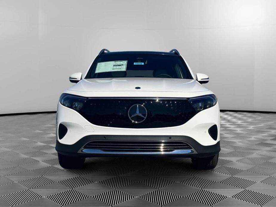 new 2024 Mercedes-Benz EQB 300 car, priced at $61,400