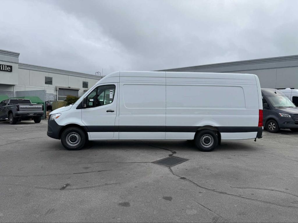 new 2025 Mercedes-Benz Sprinter 2500 car, priced at $67,286