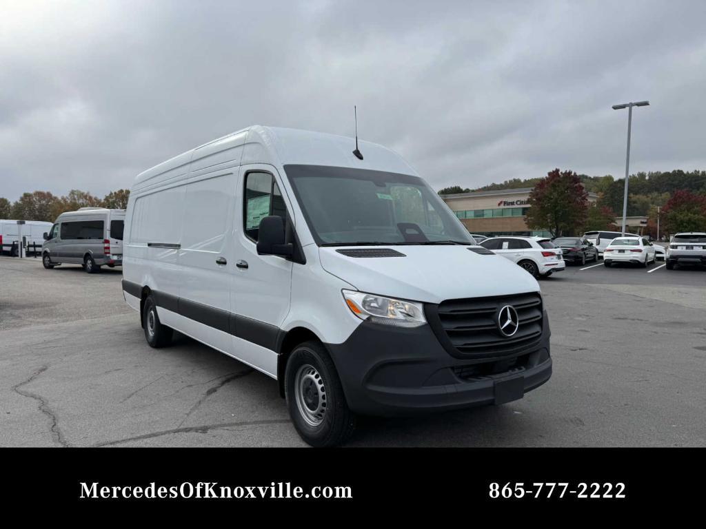 new 2025 Mercedes-Benz Sprinter 2500 car, priced at $67,286