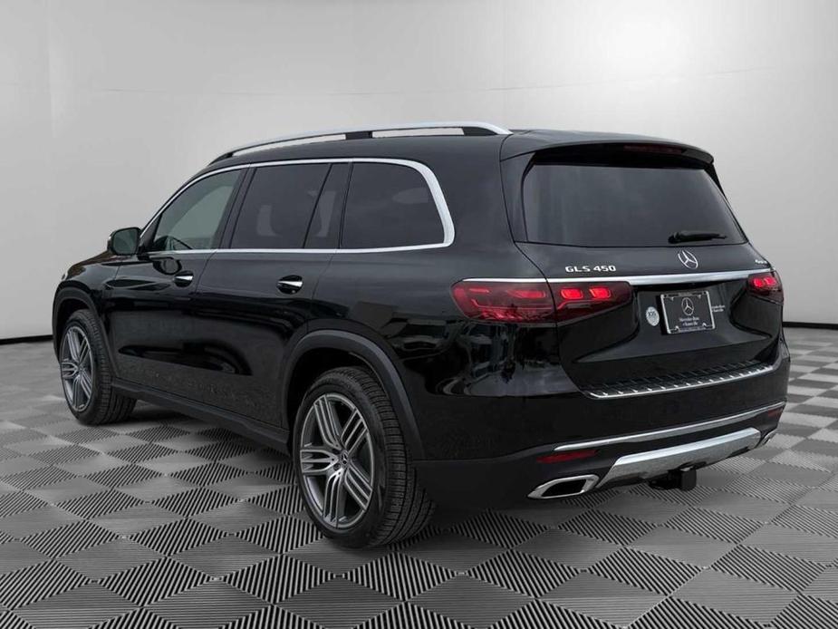 new 2025 Mercedes-Benz GLS 450 car, priced at $104,290