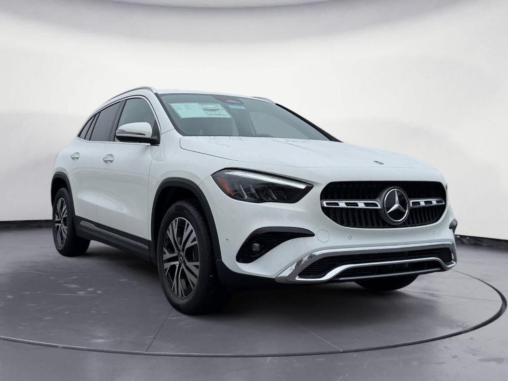 new 2025 Mercedes-Benz GLA 250 car, priced at $48,795