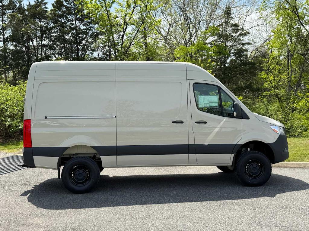 new 2025 Mercedes-Benz Sprinter 2500 car, priced at $71,707