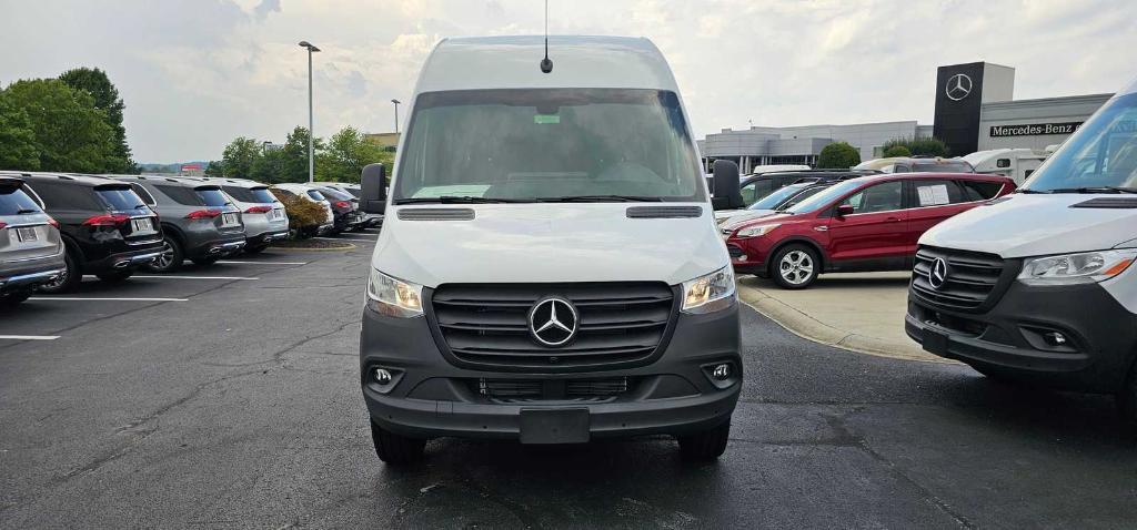 new 2024 Mercedes-Benz Sprinter 3500 car, priced at $72,992