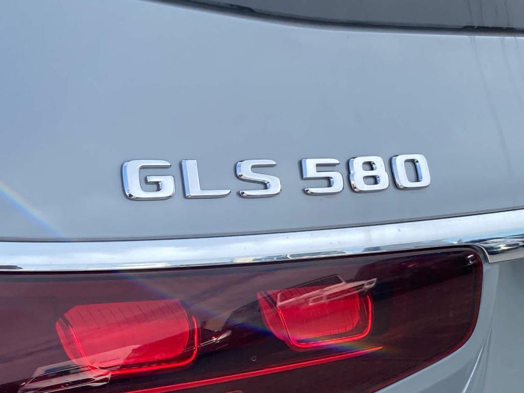 new 2025 Mercedes-Benz GLS 580 car, priced at $124,660