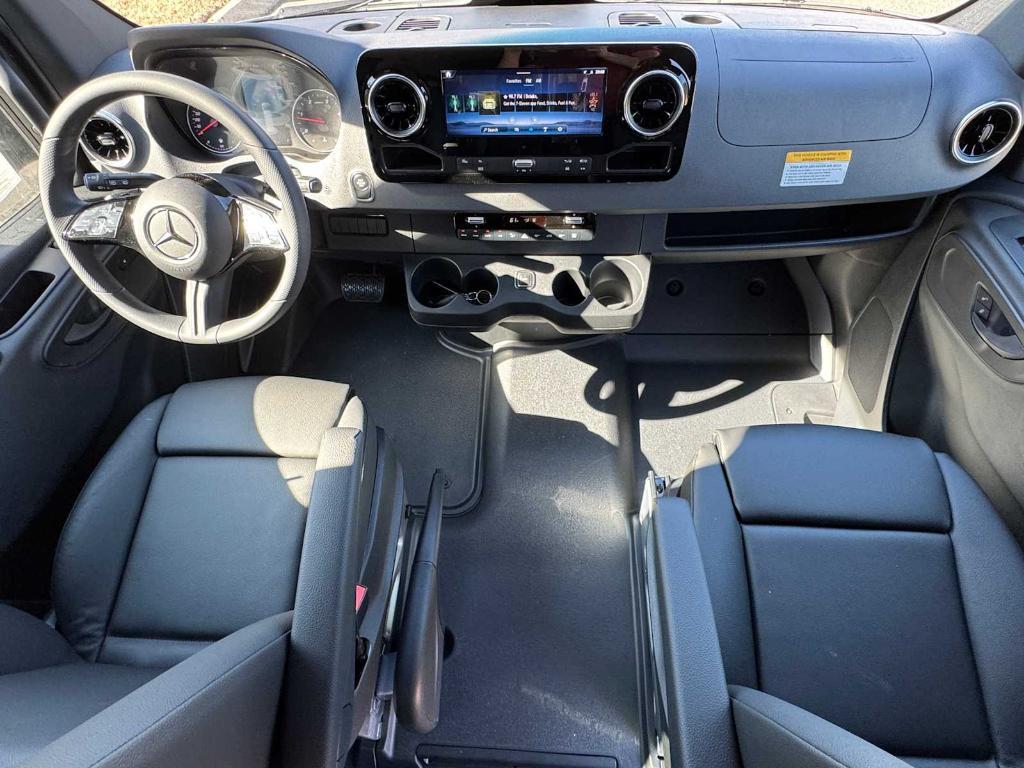 new 2025 Mercedes-Benz Sprinter 2500 car, priced at $78,282