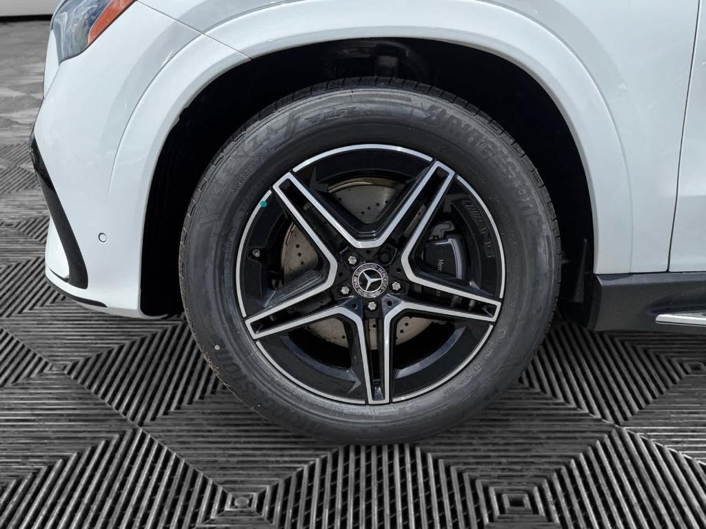 new 2025 Mercedes-Benz GLE 450e car, priced at $87,345