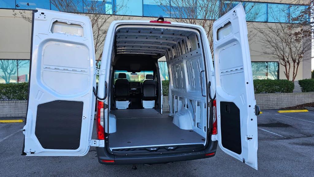 new 2024 Mercedes-Benz Sprinter 2500 car, priced at $63,059