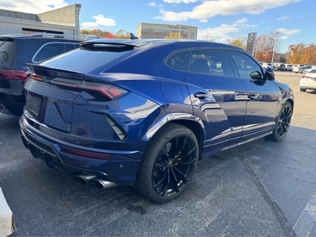 used 2020 Lamborghini Urus car, priced at $174,900