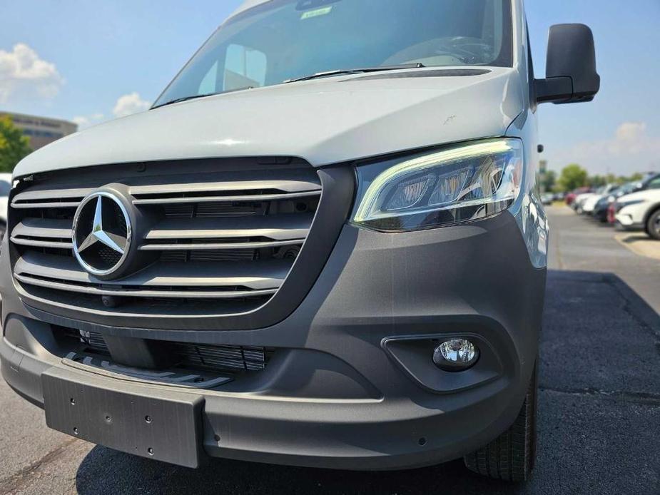 new 2024 Mercedes-Benz Sprinter 2500 car, priced at $73,806