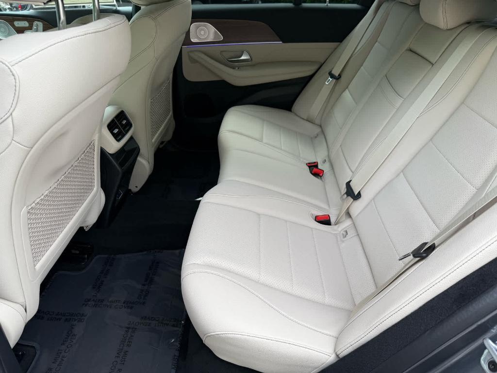 new 2025 Mercedes-Benz GLE 450e car, priced at $83,455