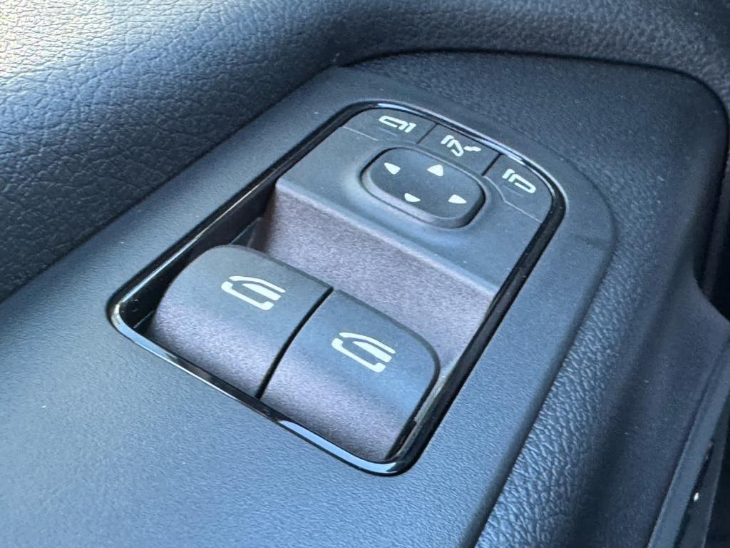 new 2025 Mercedes-Benz Sprinter 2500 car, priced at $75,966
