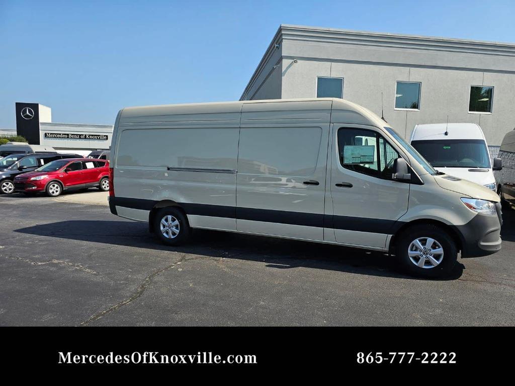 new 2024 Mercedes-Benz Sprinter 2500 car, priced at $64,976