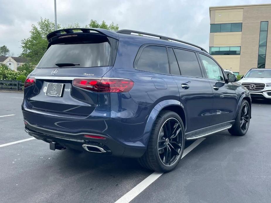 new 2024 Mercedes-Benz GLS 450 car