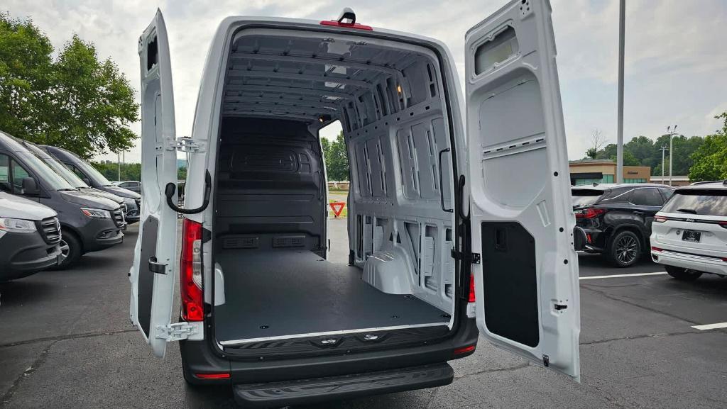 new 2024 Mercedes-Benz eSprinter 2500 car, priced at $82,928