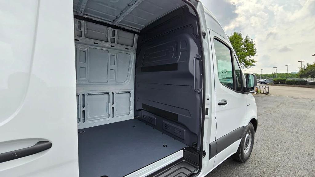 new 2024 Mercedes-Benz eSprinter 2500 car, priced at $82,928