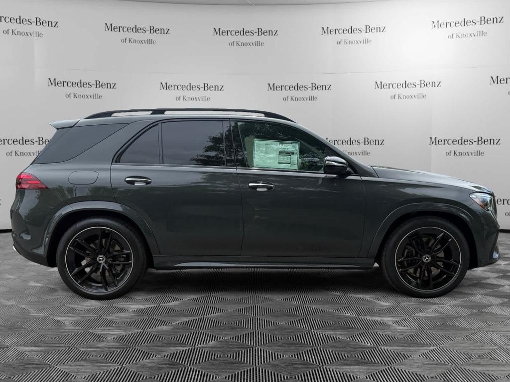 new 2025 Mercedes-Benz GLE 580 car, priced at $123,055