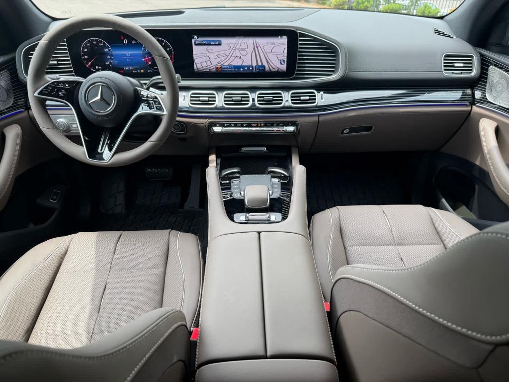 new 2025 Mercedes-Benz GLE 580 car, priced at $123,055