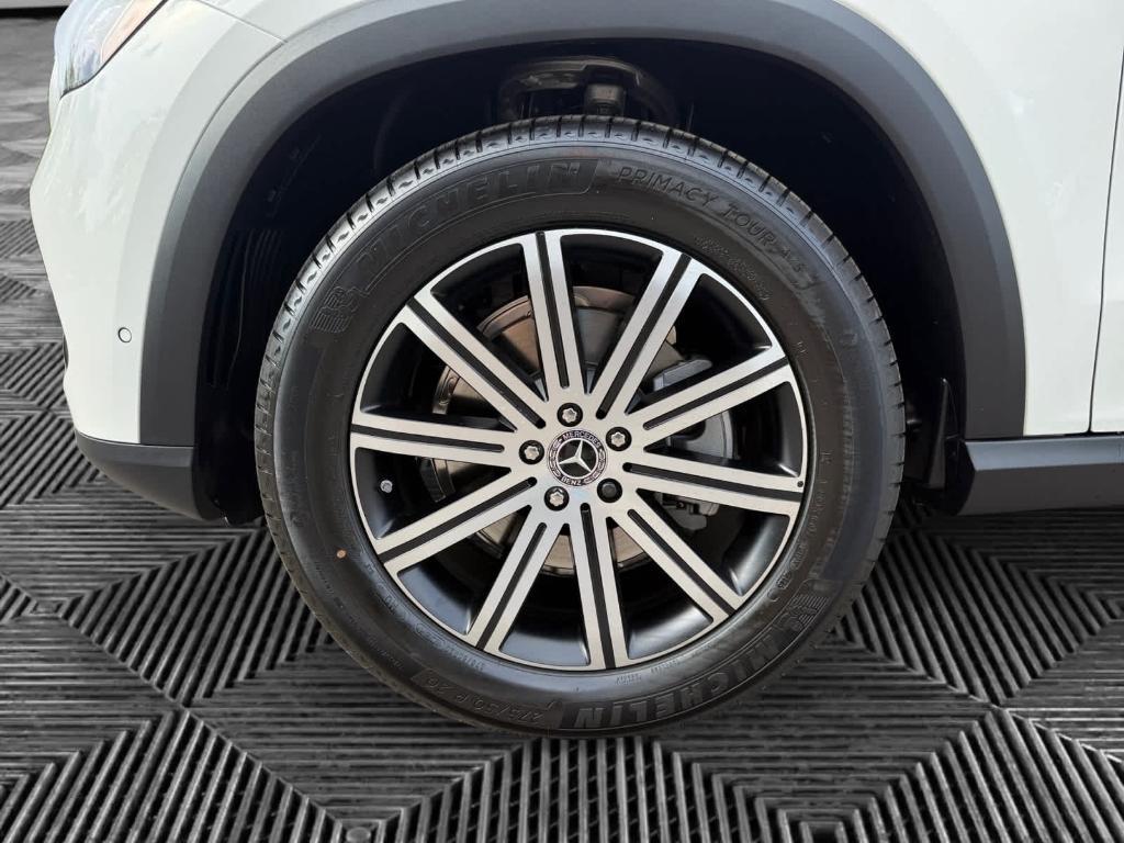 new 2026 Mercedes-Benz GLE 350 car, priced at $73,015