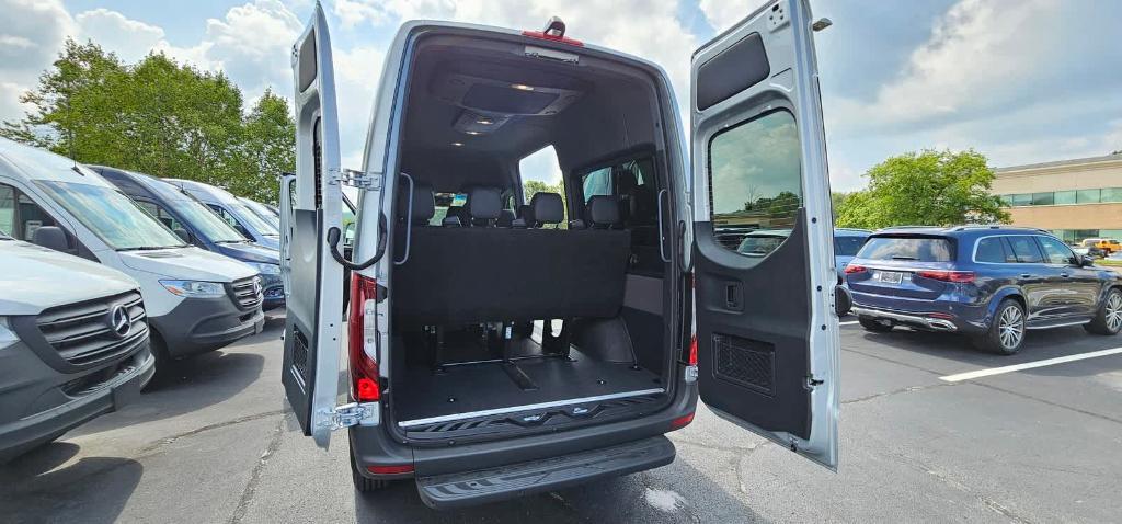 new 2024 Mercedes-Benz Sprinter 2500 car, priced at $86,689