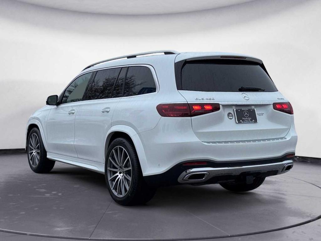 new 2025 Mercedes-Benz GLS 450 car